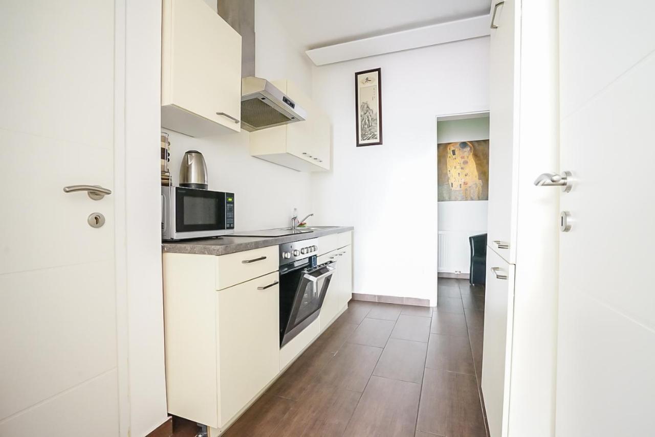 Wonderful Big Apartment Near Yppen Market Wien Exterior foto