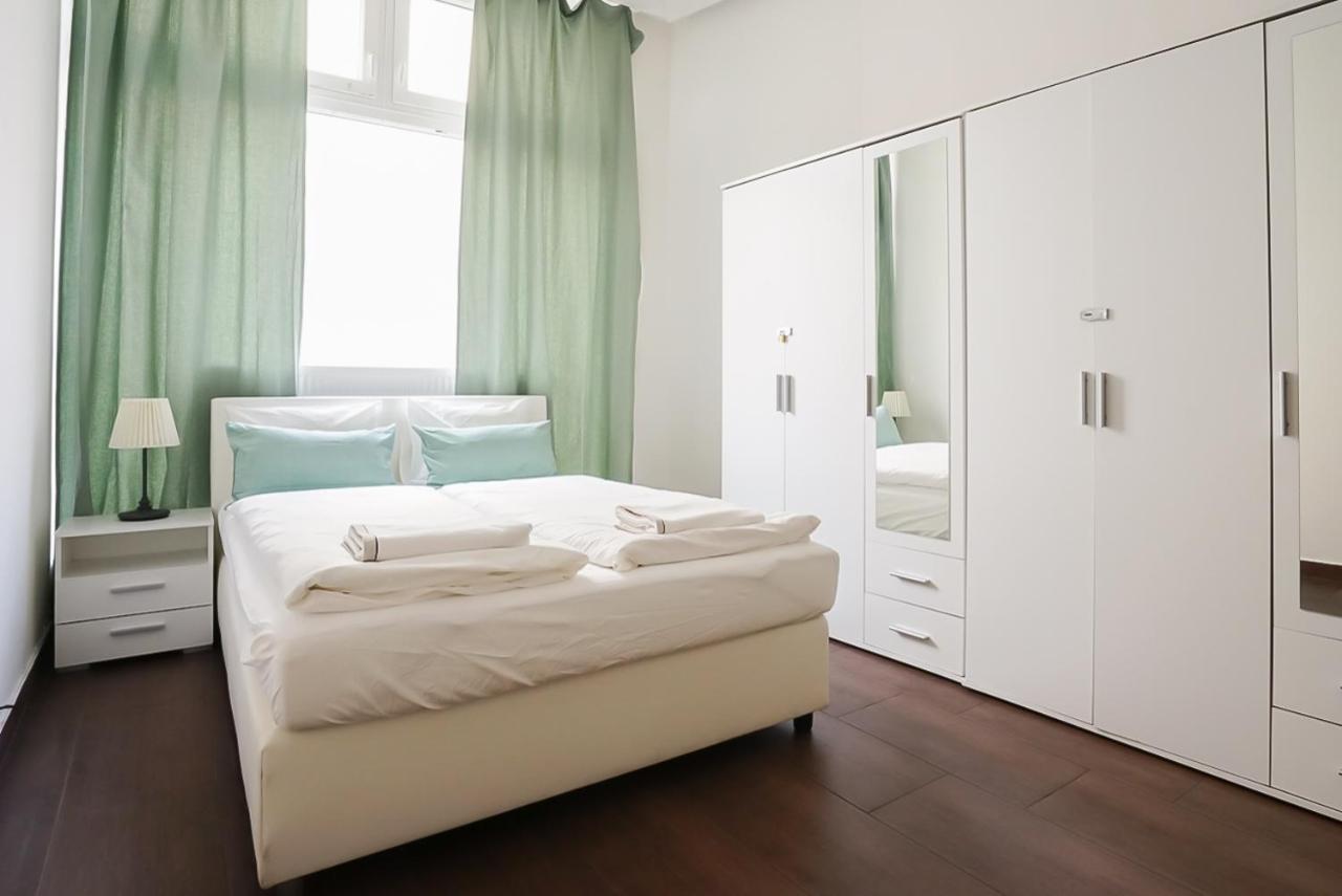 Wonderful Big Apartment Near Yppen Market Wien Exterior foto